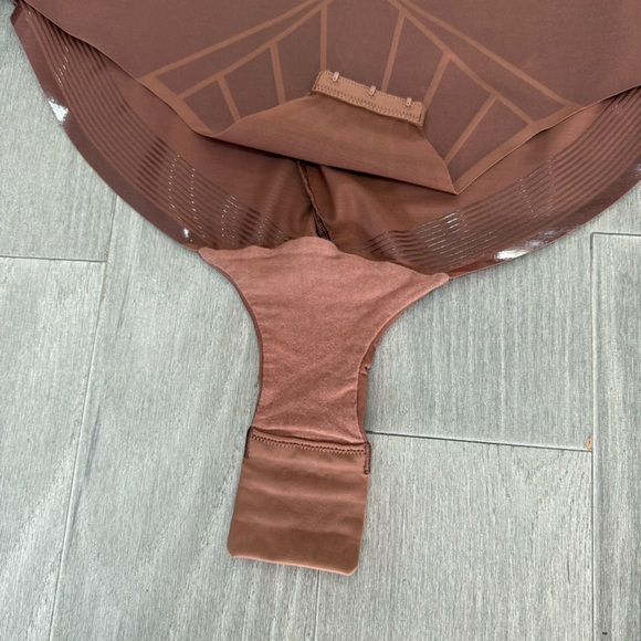 Honeylove Shadow Sculpt High Waist Brief in TOFFEE Plus Size 2X Shapewear Faja - Picture 11 of 15